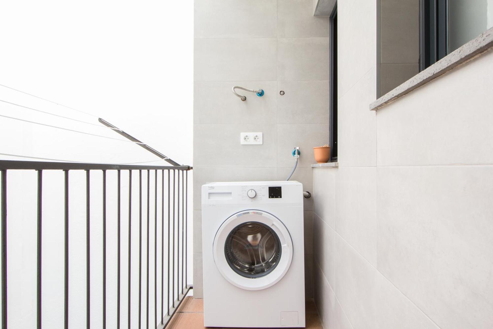 Novus Homes Barcelona Santa Eulalia L'Hospitalet de Llobregat Exteriör bild