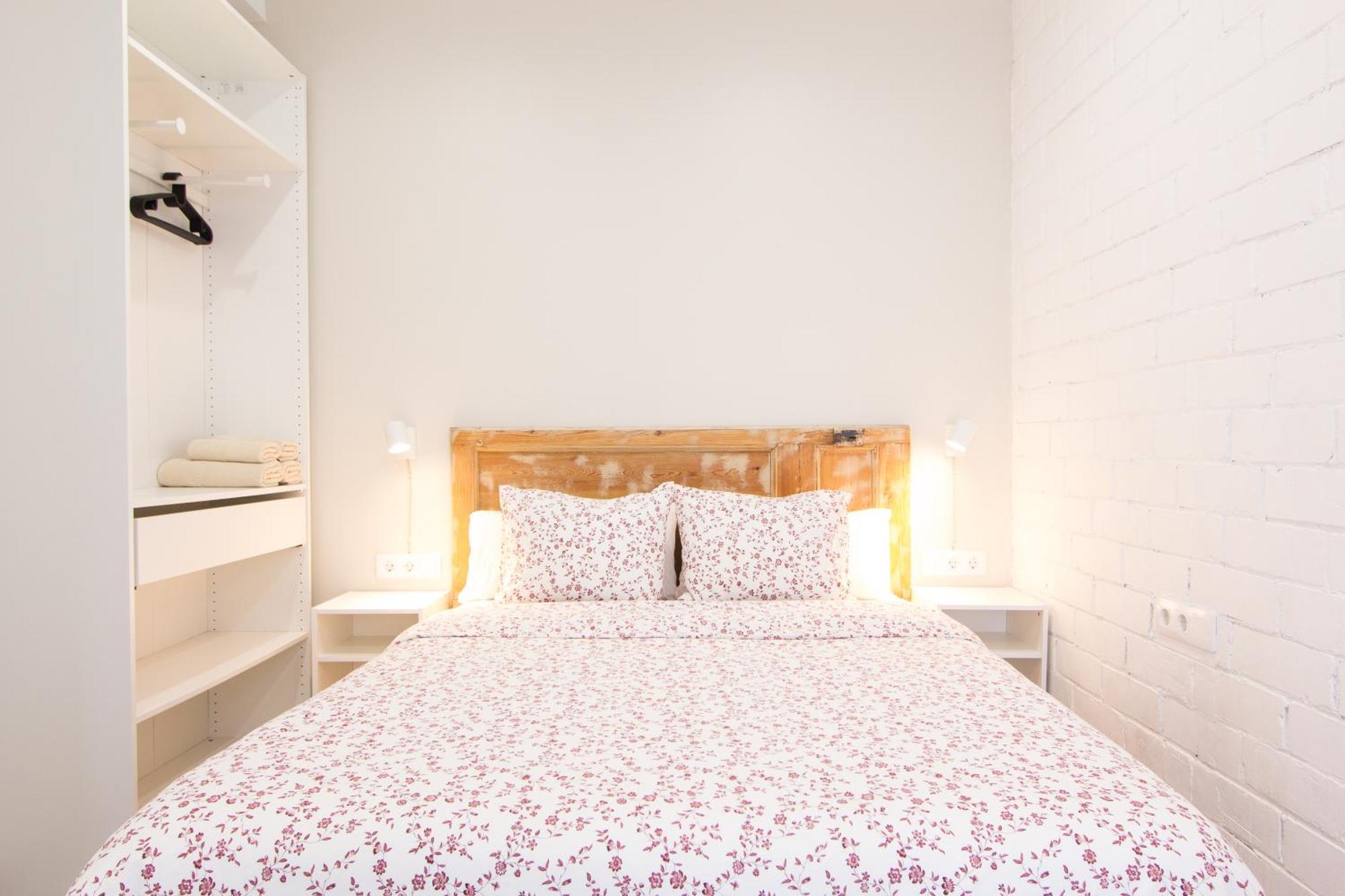 Novus Homes Barcelona Santa Eulalia L'Hospitalet de Llobregat Exteriör bild