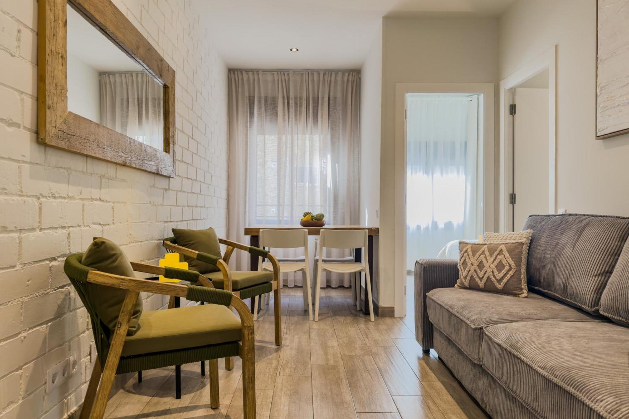 Novus Homes Barcelona Santa Eulalia L'Hospitalet de Llobregat Exteriör bild