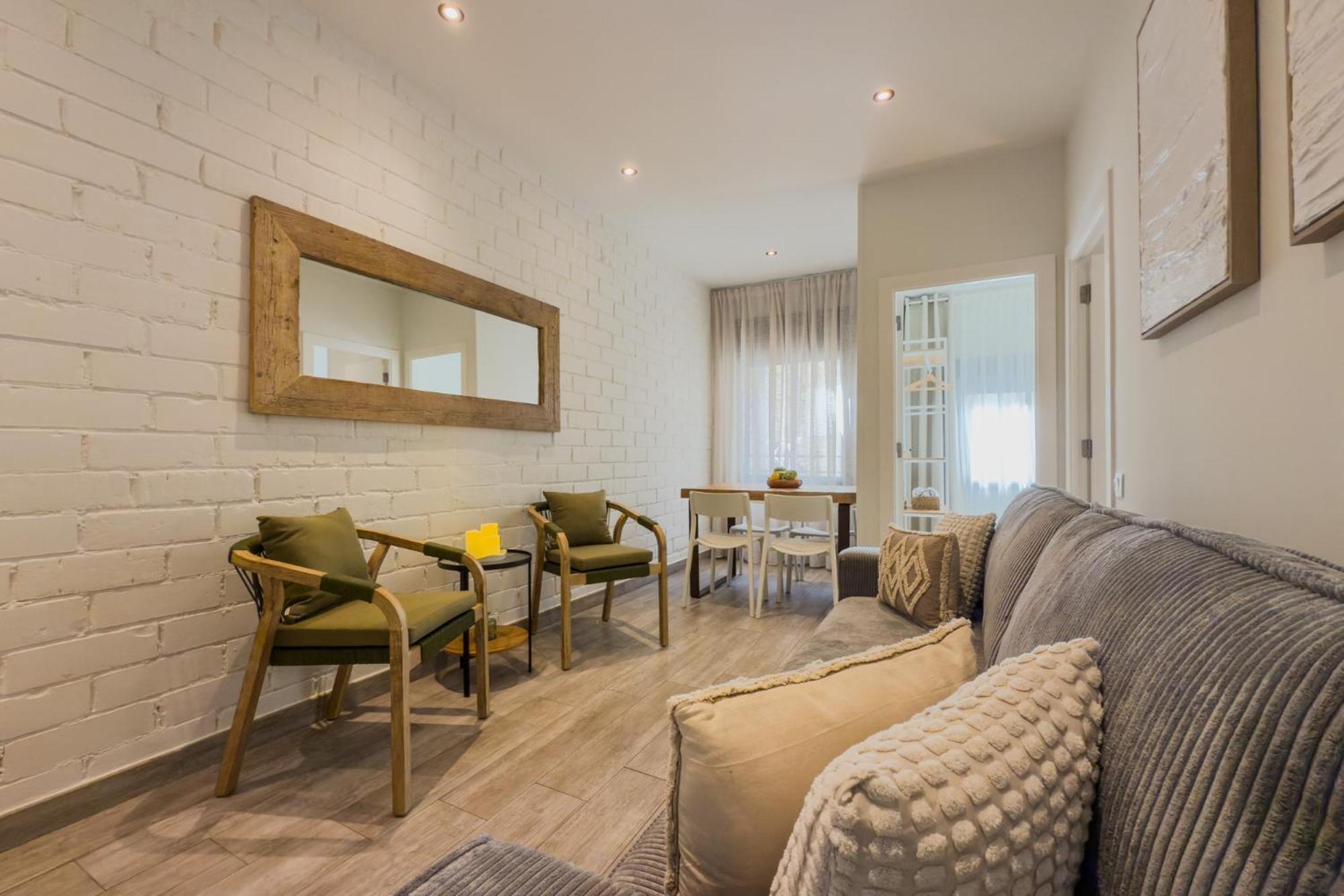 Novus Homes Barcelona Santa Eulalia L'Hospitalet de Llobregat Exteriör bild