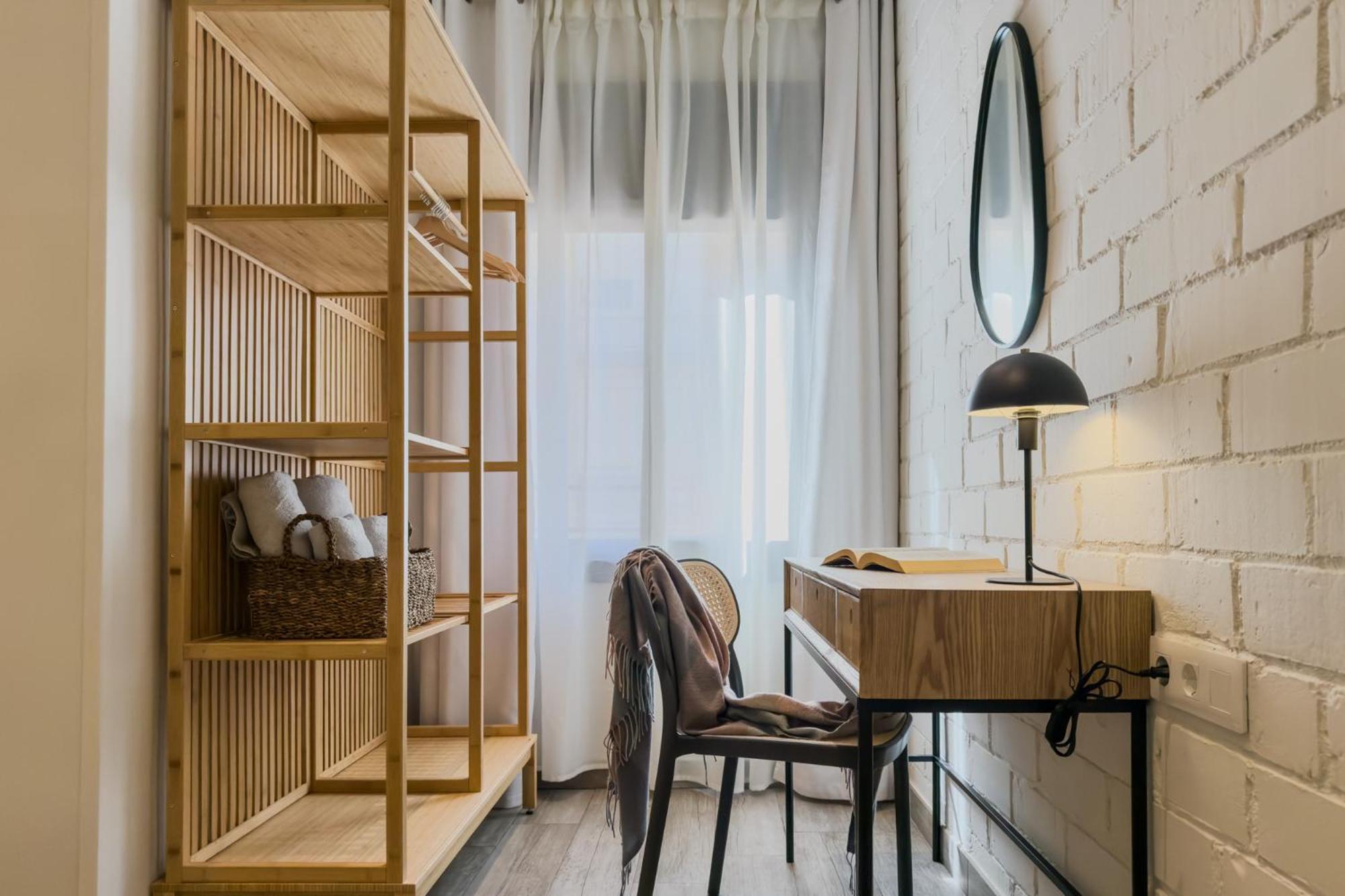 Novus Homes Barcelona Santa Eulalia L'Hospitalet de Llobregat Exteriör bild