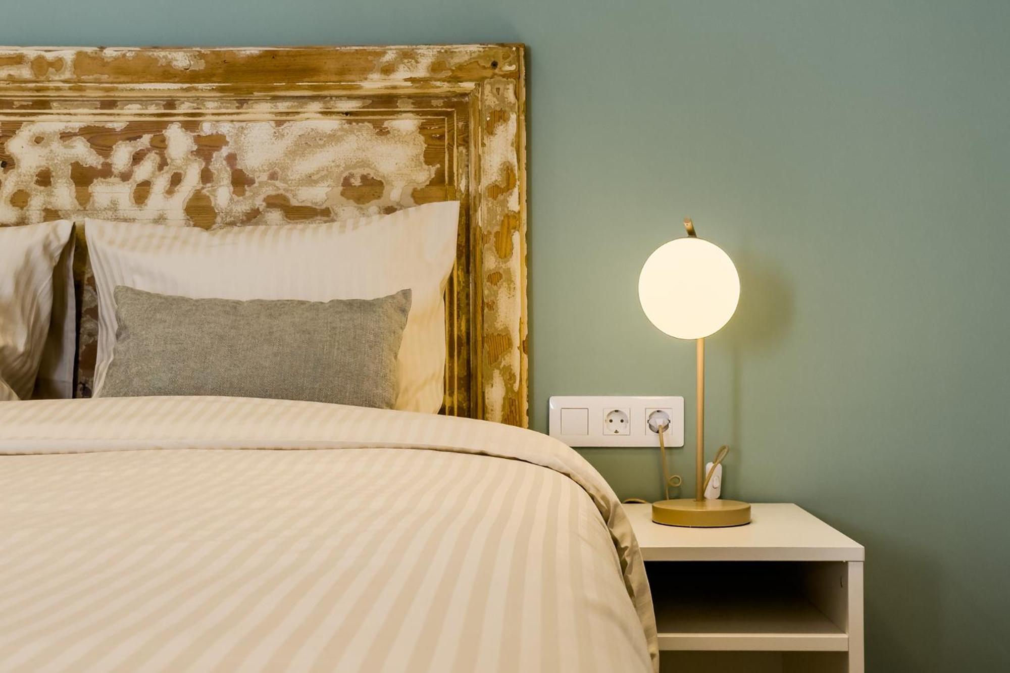 Novus Homes Barcelona Santa Eulalia L'Hospitalet de Llobregat Exteriör bild