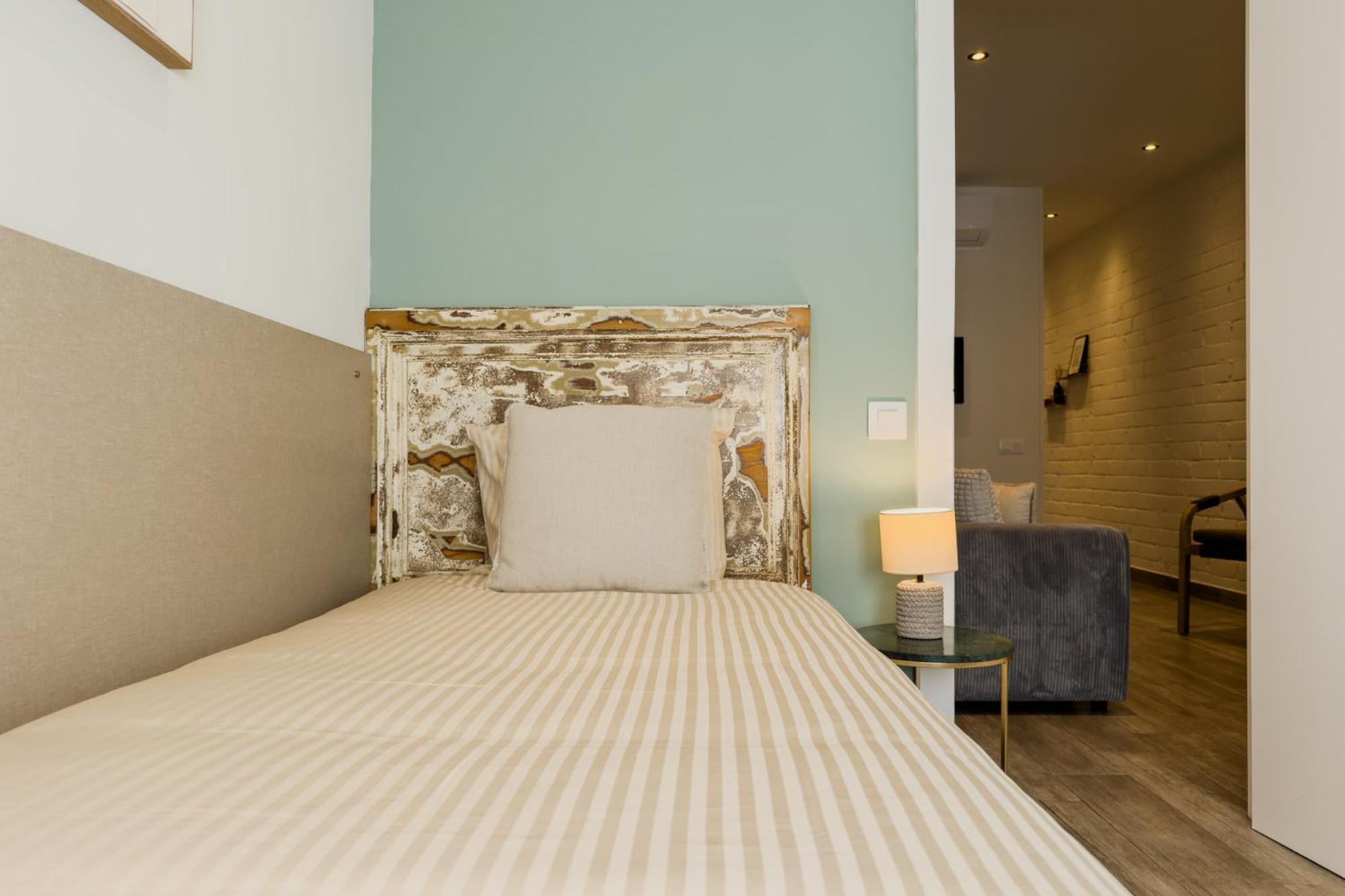 Novus Homes Barcelona Santa Eulalia L'Hospitalet de Llobregat Exteriör bild