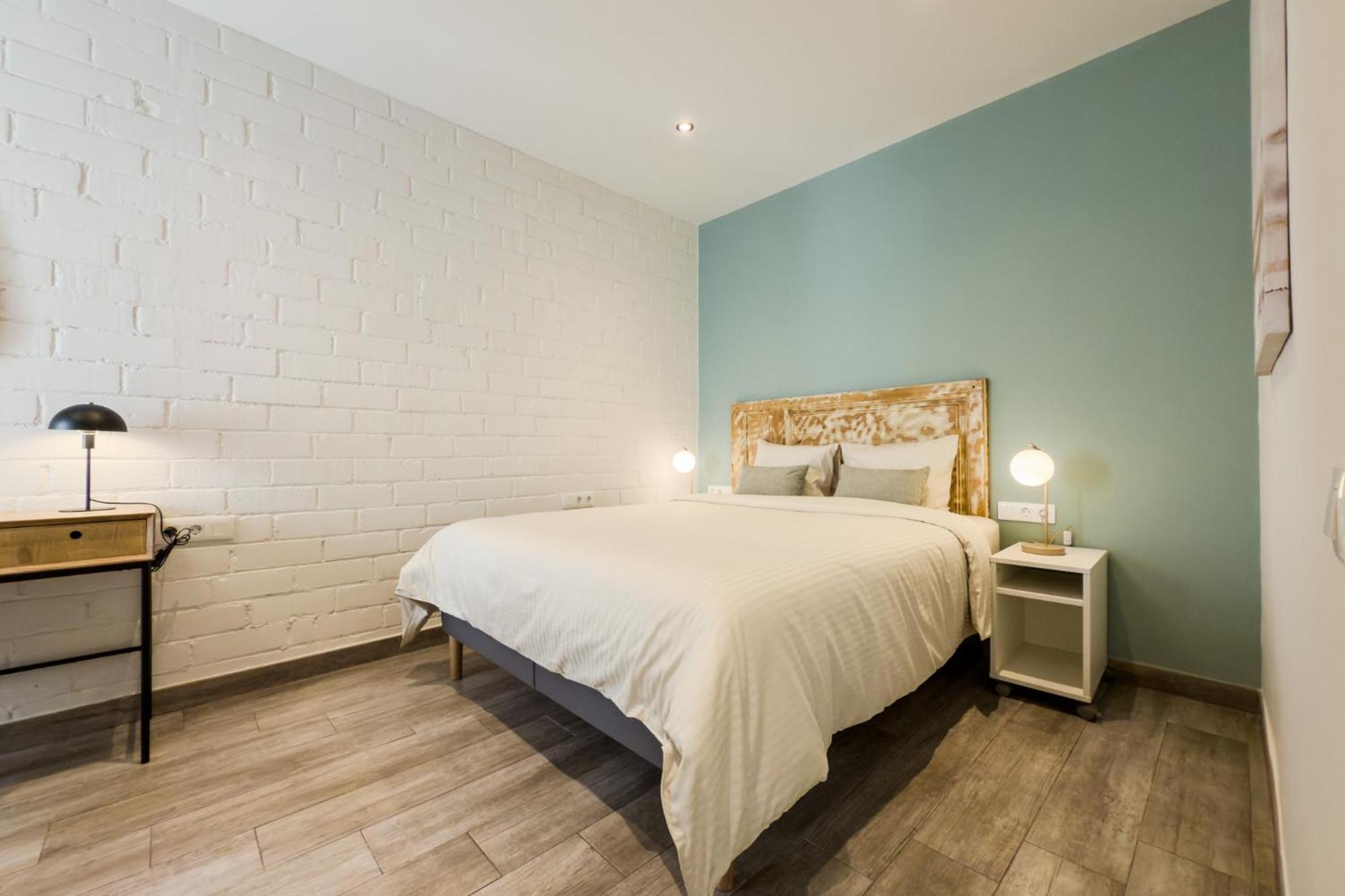 Novus Homes Barcelona Santa Eulalia L'Hospitalet de Llobregat Exteriör bild